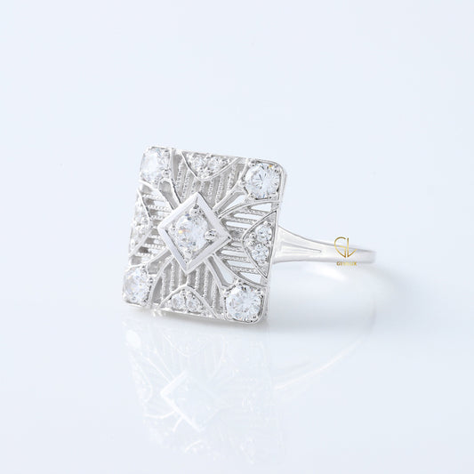 Vintage Art Deco Round Cut Moissanite Engagement Ring