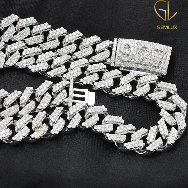 Iced Out Customized Number Lock Moissanite Cuabn Chain