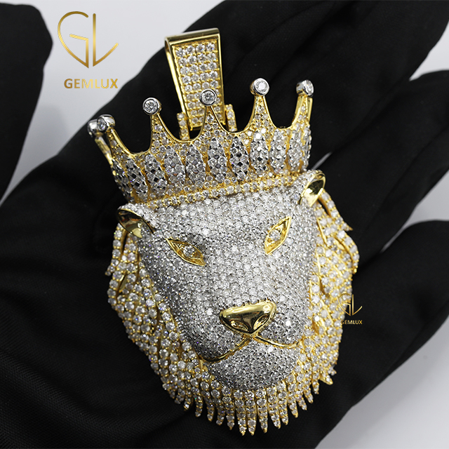 Bling Bling Animal Face Crown Lion Diamond Pendant