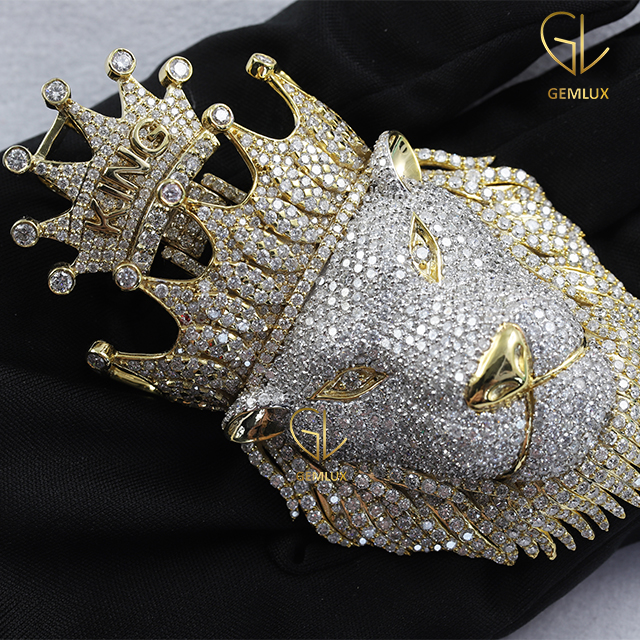 Royal King Crown Lion Animal Face Bling Bling Moissanite HipHop Pendant