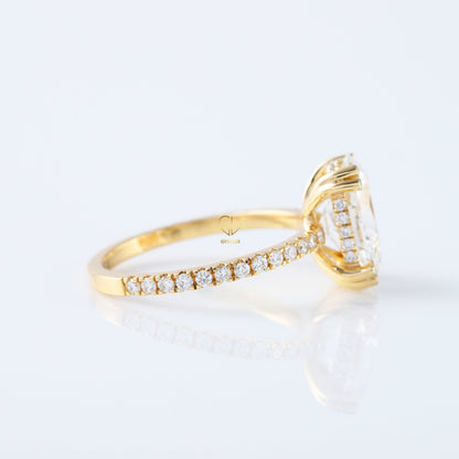 Oval Cut IGI Certified Lab Grown Diamond Solitaire Engagement Ring