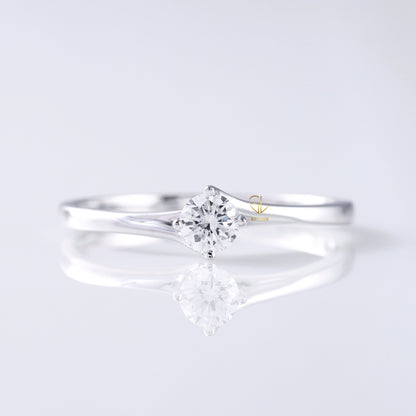 Round Cut Moissanite Diamond Solitaire Minimal Ring