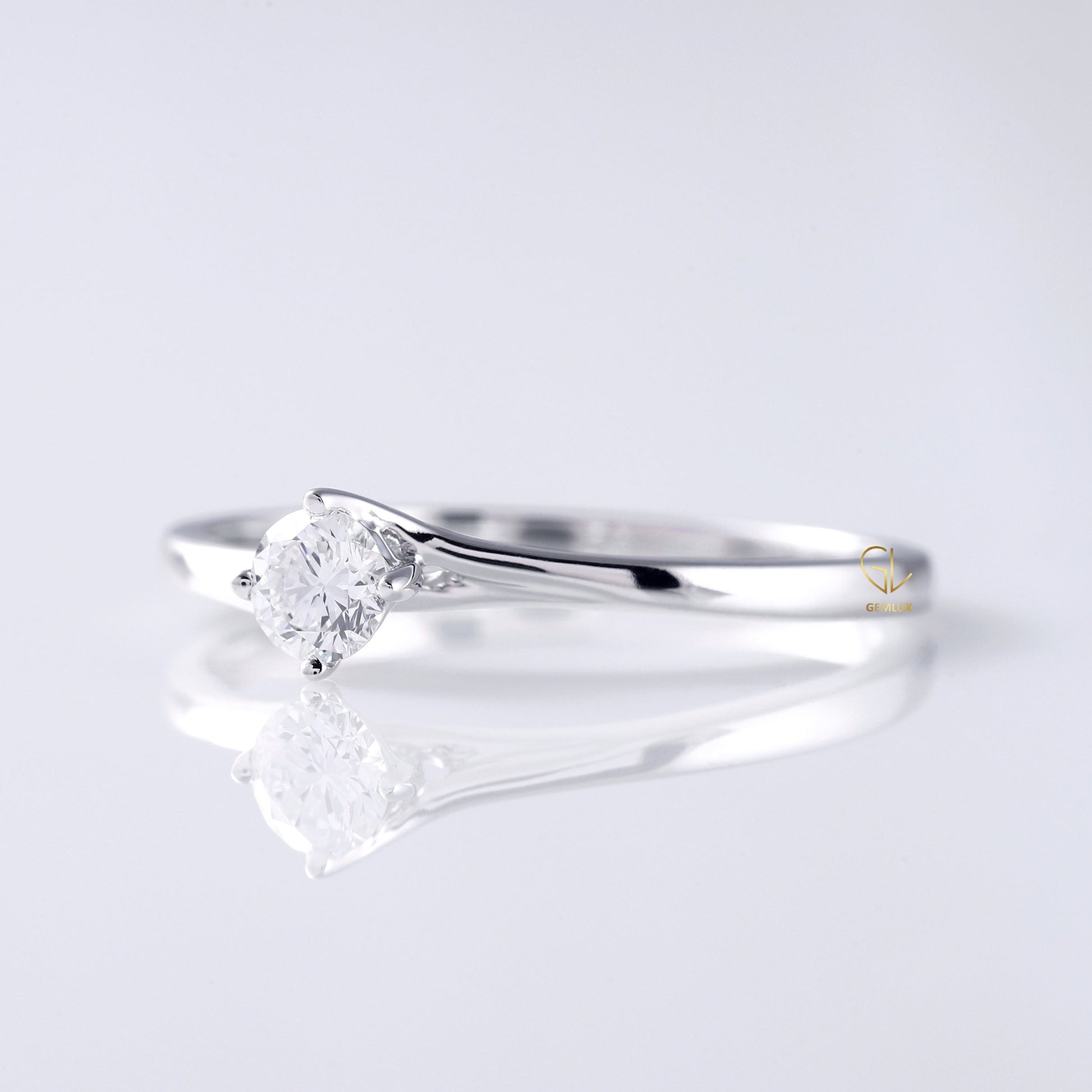 Round Cut Moissanite Diamond Solitaire Minimal Ring