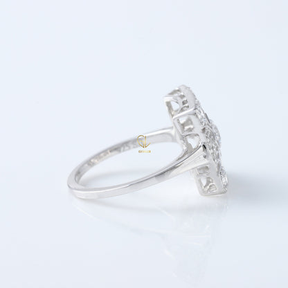 Vintage Art Deco Round Cut Moissanite Engagement Ring