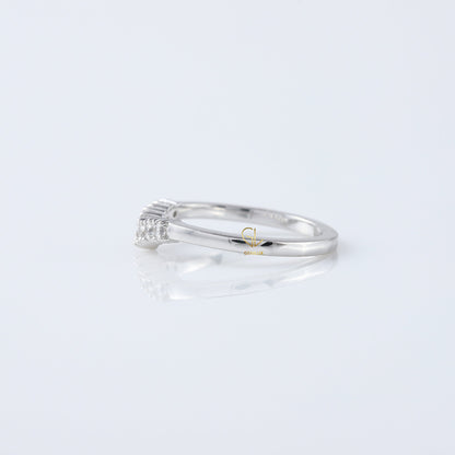 Seven Stone Round Cut Moissanite Diamond Wishbone Wedding Band