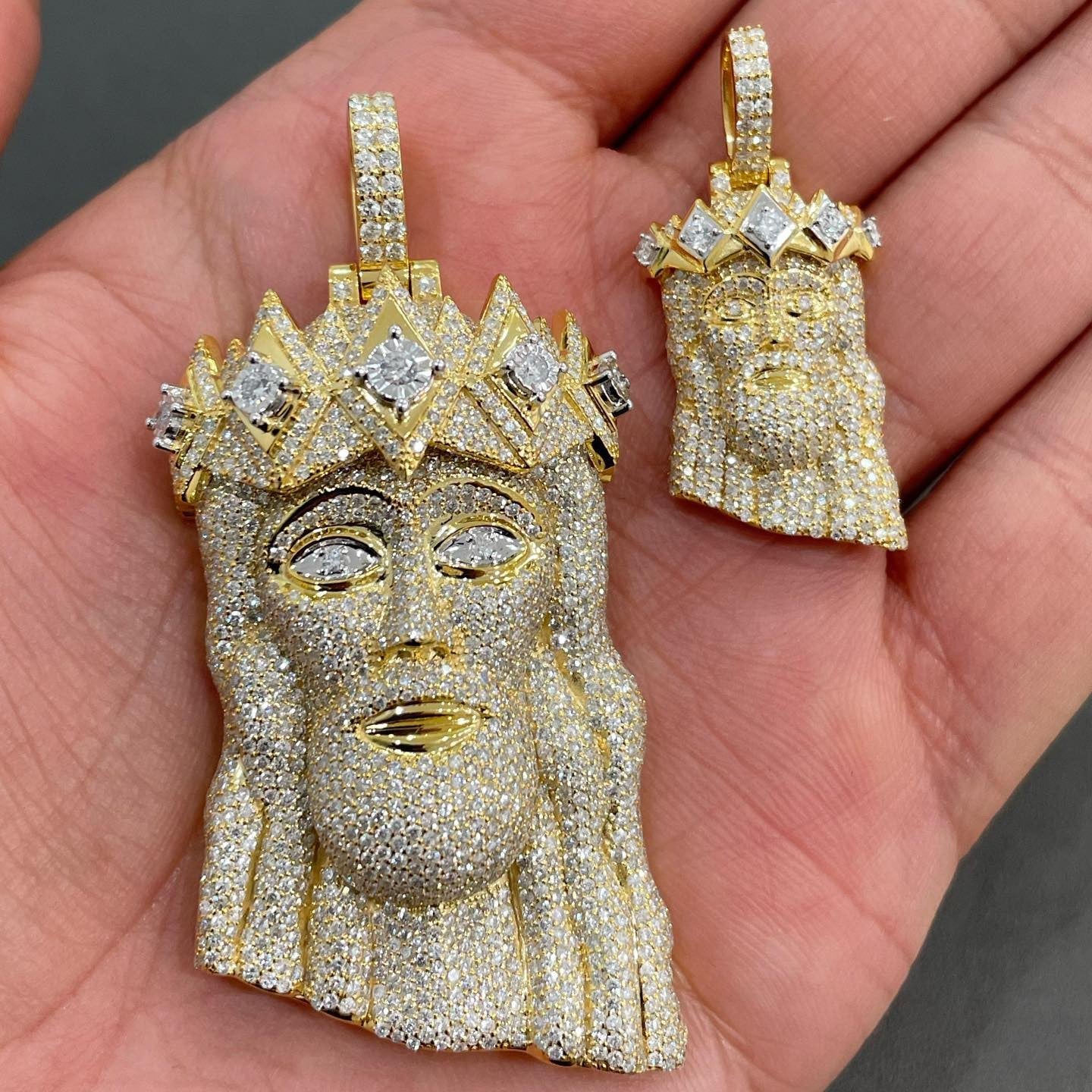 Iced Out Moissanite Diamond Crown Jesus Hip Hop Pendant